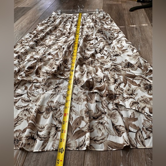 🛍️ J - Jill   High Low skirt with ruffle bottom. Excellent condition. - Picture 3 of 7